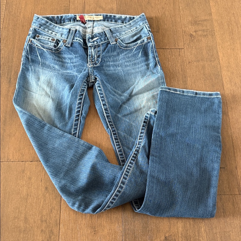 BKE Women's Faded Blue Skinny Jeans
